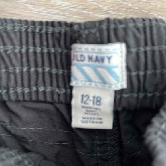 Lot of 6 boys pull on pants joggers and shorts size 12-18m - Picture 9 of 11